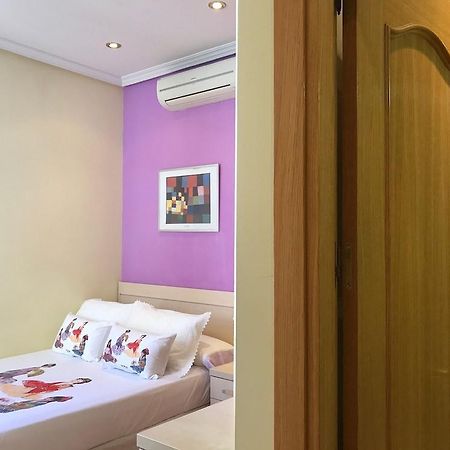 Hostal Luz Madrid Exteriör bild